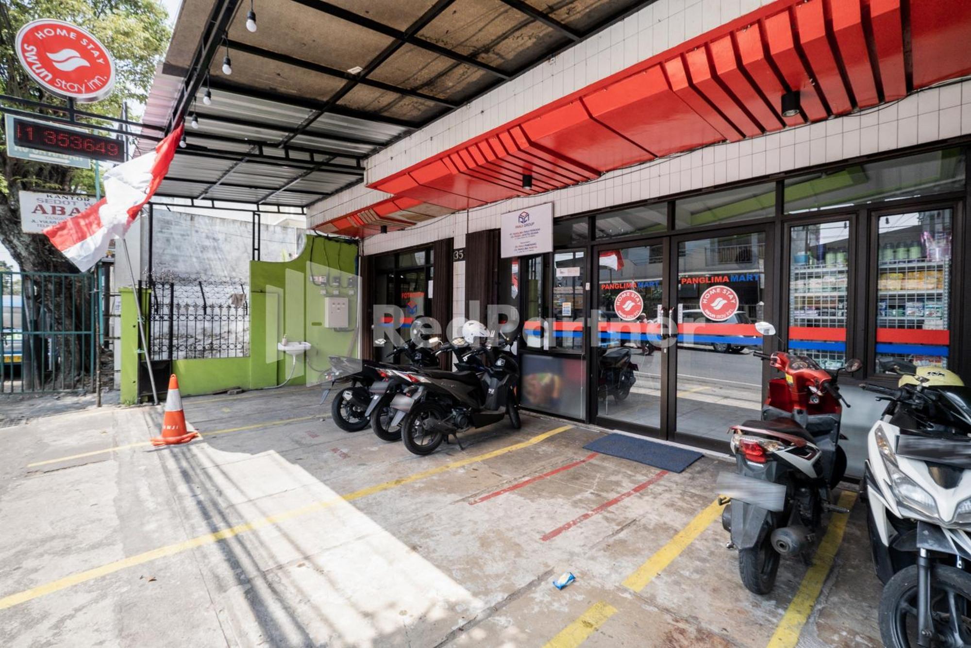 Swun Stay Inn At Sawahan Mitra Reddoorz Malang Exteriér fotografie