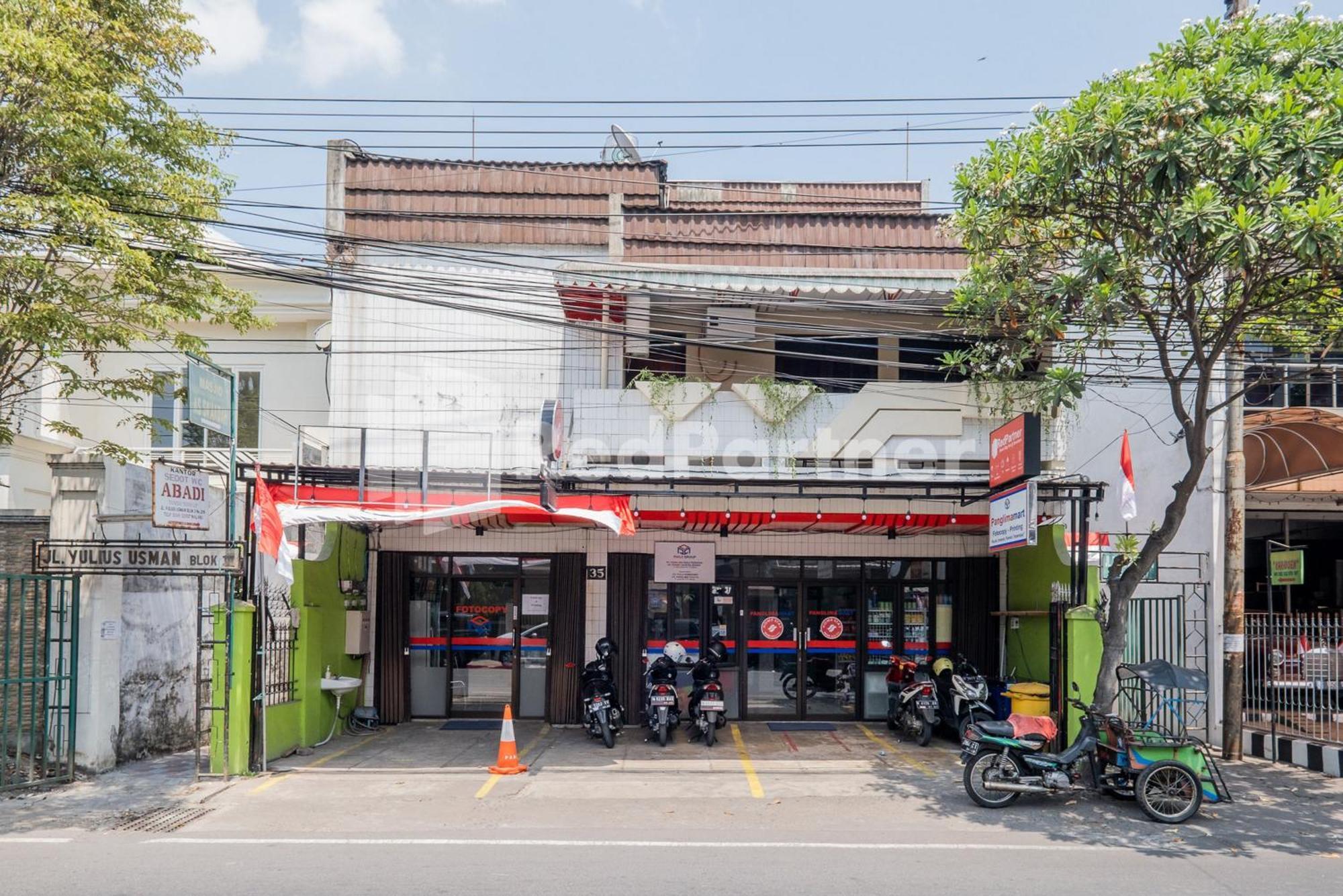 Swun Stay Inn At Sawahan Mitra Reddoorz Malang Exteriér fotografie